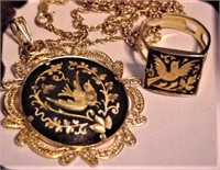 Vtg Damascene Pendant Gold Filled Chain & Ring