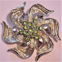 Vtg Green Rhinestones Floral Brooch Pin