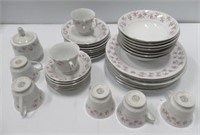 China set approx. place setting for 6.