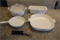 4 Corningware Dishes & Lift/Handle