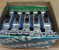 Box of 10 light switches