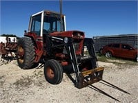 LL2- 1486 International Tractor