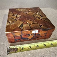 VTG Inlay Wood Veneer Trinket Box