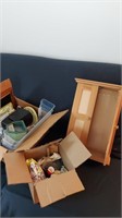 Picture frames &notions lot