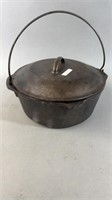 Vintage Cast Iron Dutch Oven