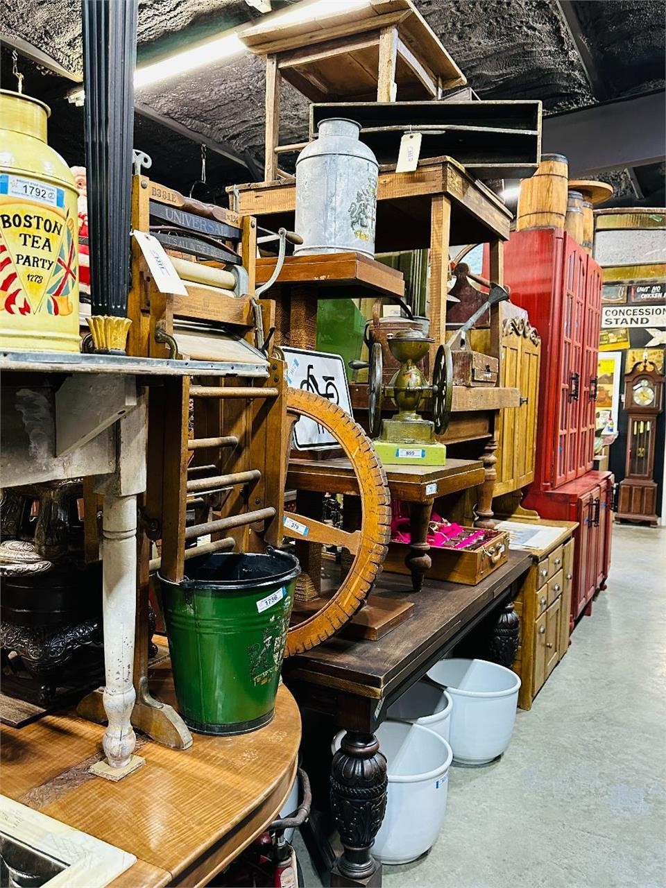 Bright Star Discovery MAY 2024 Online Consignment Auction