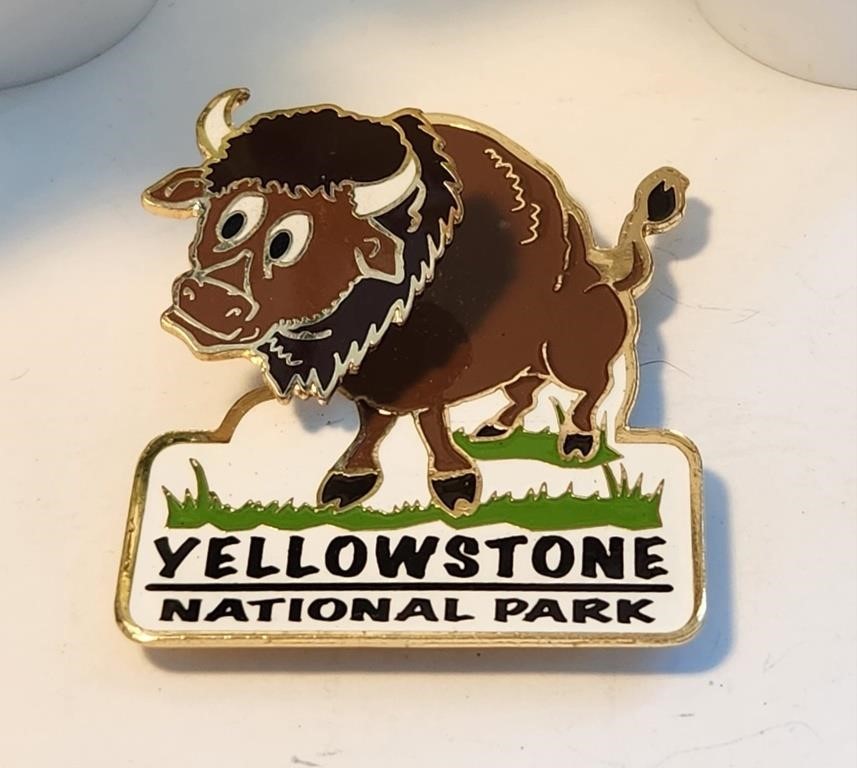 Yellowstone Bobble Head Buffolo Magnet