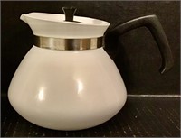 CORNING 4 CUP COFFEE PITCHER