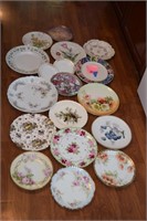Flower and bird plates