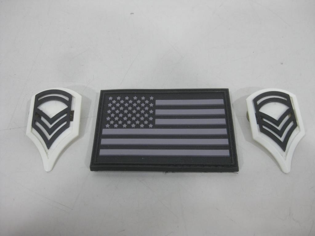 Military Pins & US Flag Patch