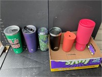 Lot of cups and lids
