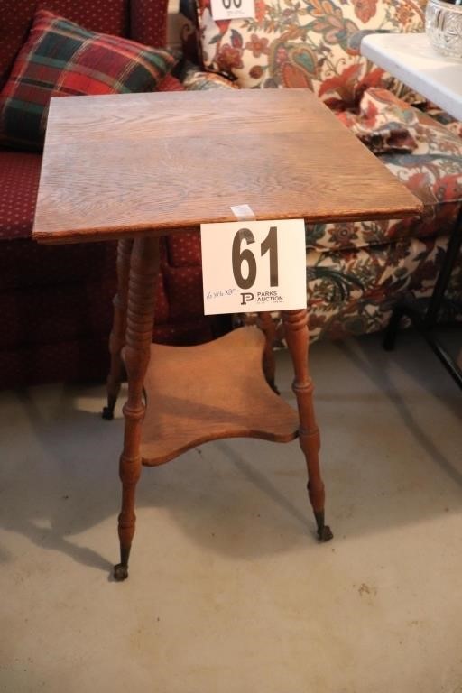 Vintage Table with Ball & Claw Feet(R1)