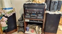Soundesign stereo w/ speakers & Lenoxx sound radio
