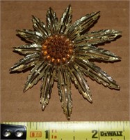 Vtg Sarah Coventry Sunflower Burst Brooch
