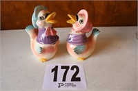 Duck Themed Salt & Pepper Shaker/Containers(R1)