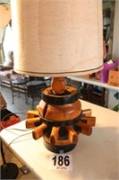 Vintage Wagon Wheel Lamp(R1)