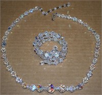 Vtg Faceted Iridescent Beaded Necklace & Bracelet