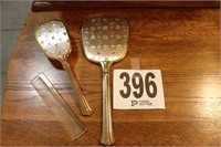 Vintage Brush, Comb & Mirror Set(R2)