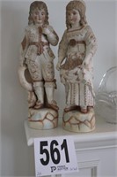 Pair of Vintage Figurines(R5)