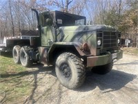 6 X6 MLITARY TRUCK EXCELLENT CONDTION 52" TIRES