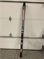 ROSSIGNOL 740 E SERIES SNOW SKIS - MADE IN SPAIN