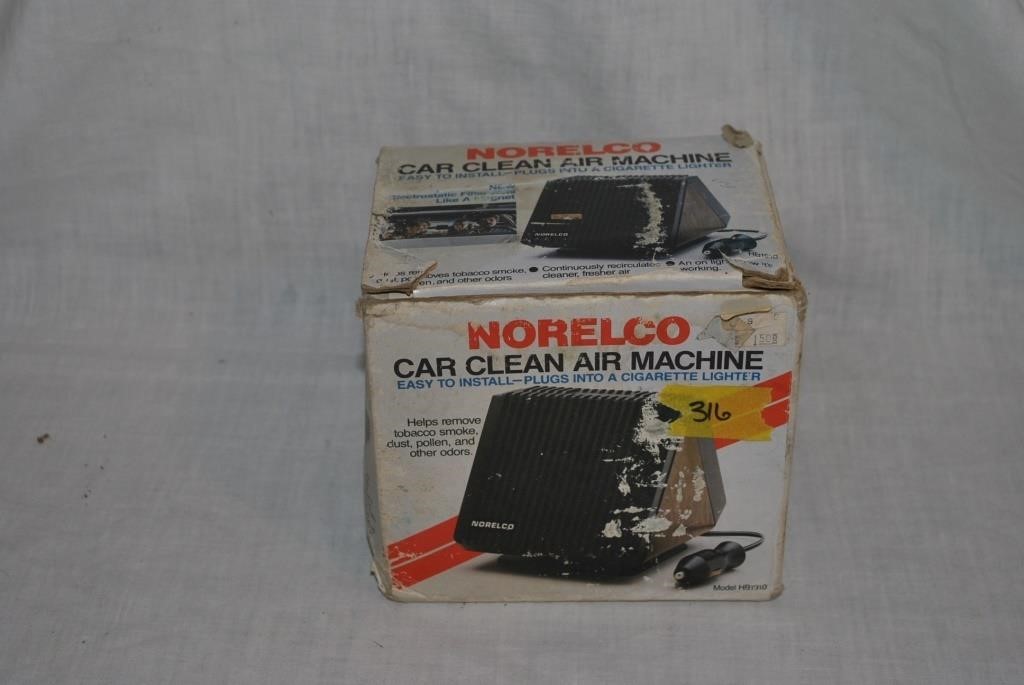 Norelco Car Clean Air Machine New