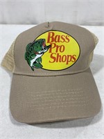 BASS PRO SHOPS TRUCKER HAT - ONE SIZE FITS MOST