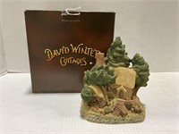 DAVID WINTER COTTAGES HUMBLE HOME IN ORIGINAL BOX