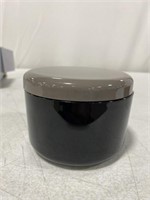 STEEL ASH TRAY WITH LID, 4.25 X 3 IN.