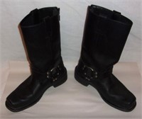 Leather motorcycle boots w/ zippers.