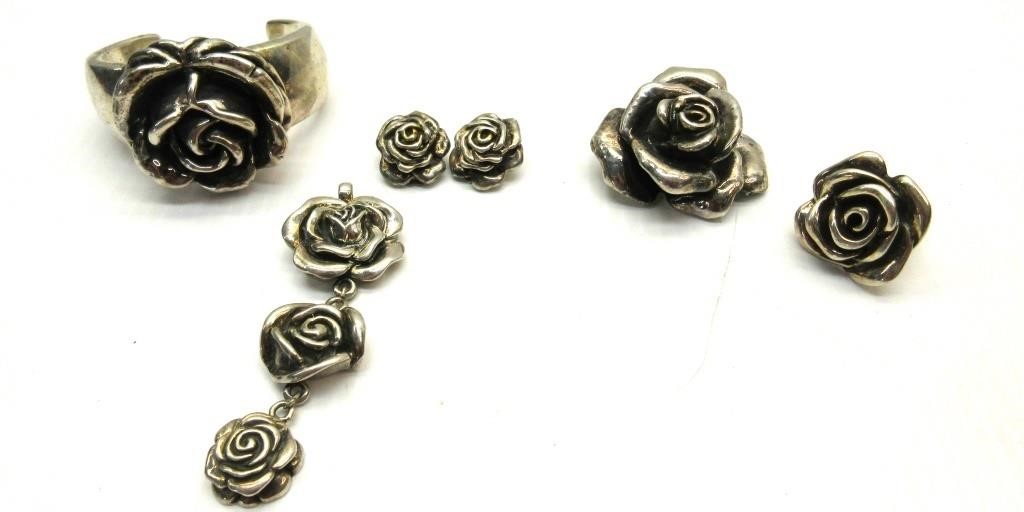 .925 Rose Jewelry Set
