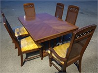 6 chairs and table set look at pictures
