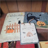 (3) Painted Slates Black Cat, Welcome, Bumblebees