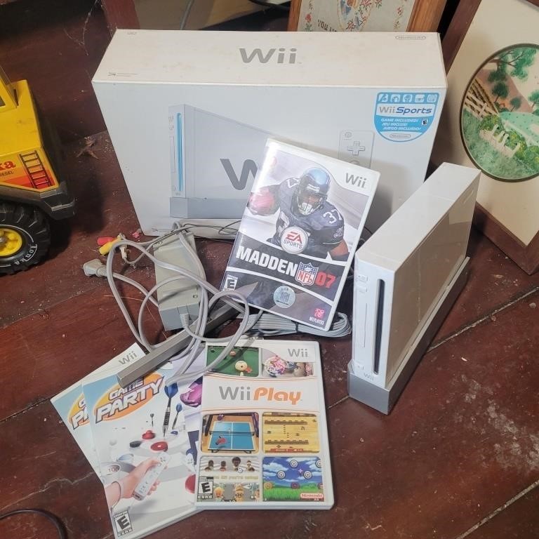 Wii Game System w Games