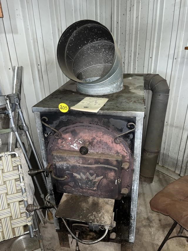 Royall Wood Furnace (BRING YOUR OWN HELP FOR REMOV