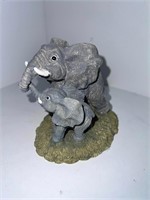 Elephant Mother and baby figurine