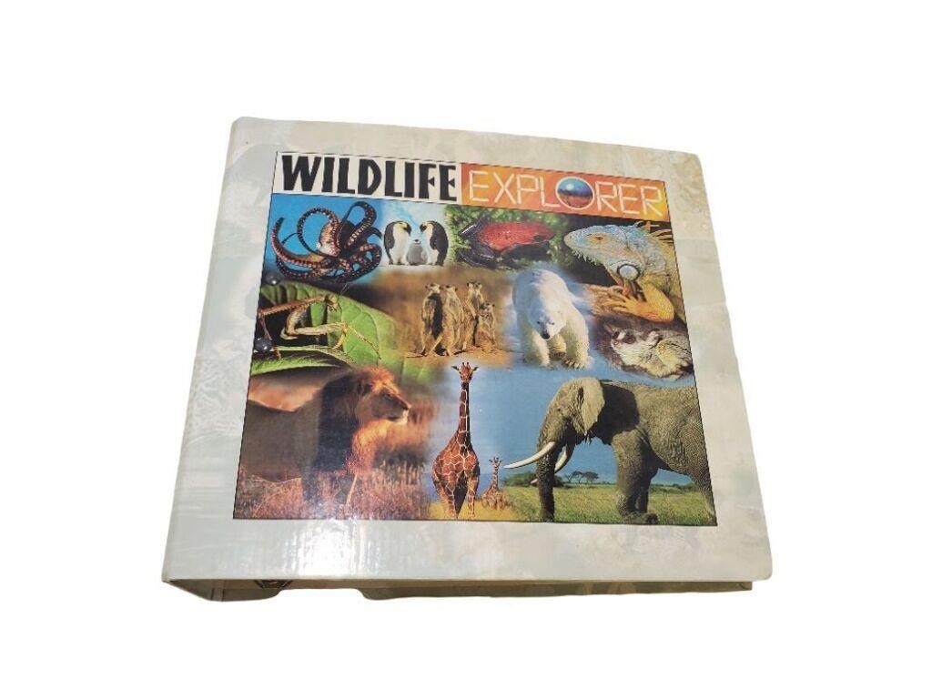 Vintage Wildlife Explorer Animal Card Binder M260