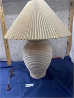 White Pottery Base Style Lamp