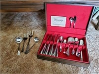 Oneida stainless silverware set, storage box
