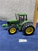 JD 7430 Plastic Tractor