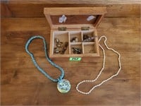 Jewelry box, contents included