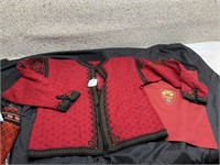 Dale of Norway red /black sweater