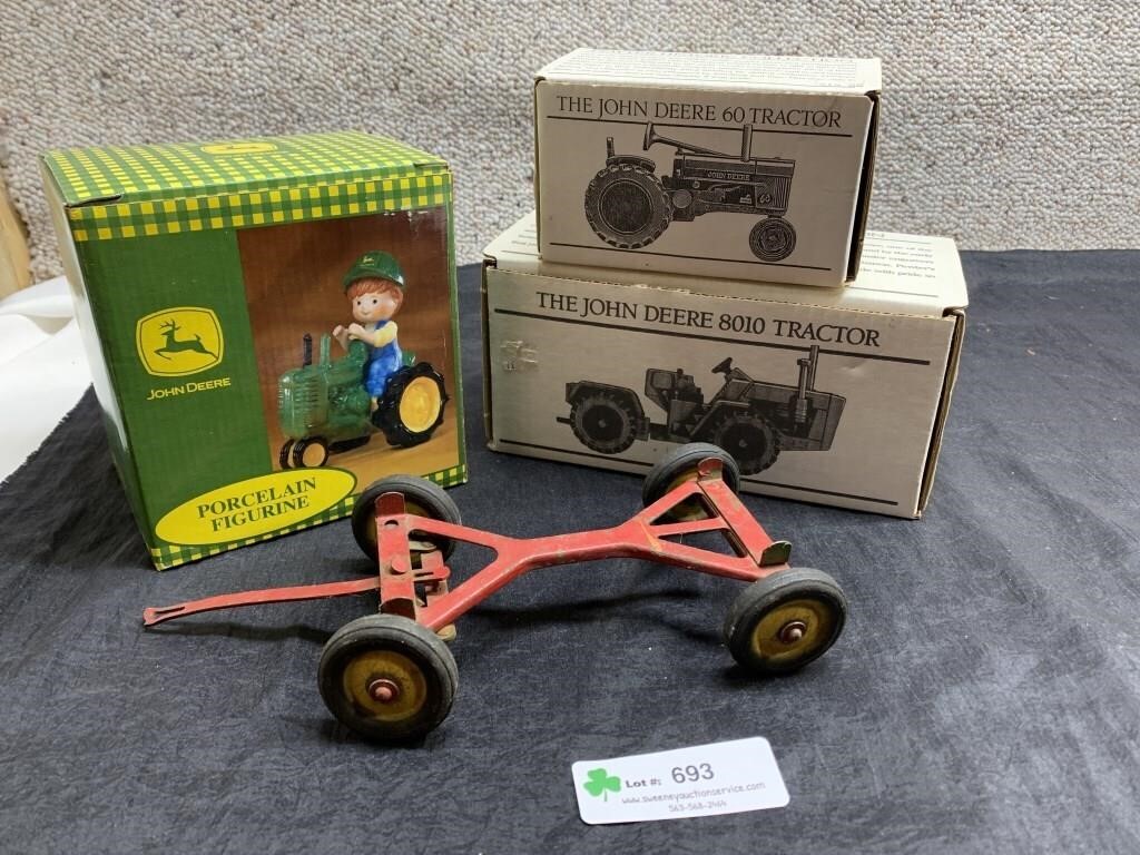 JD 8010 & 60 Pewter tractors , vintage running