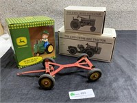 JD 8010 & 60 Pewter tractors , vintage running