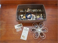 Buttons, jewelry hardware, clips