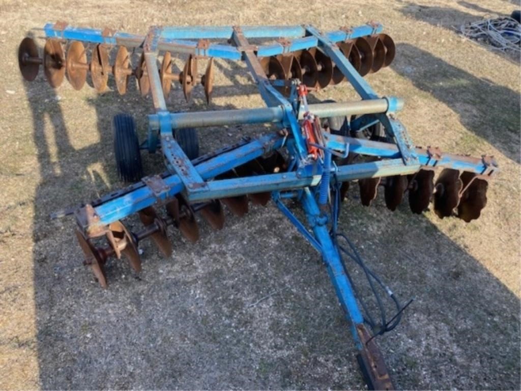 Ford 243 Tandem Disc, 23in. Fronts, 24in. Rears,