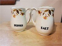 Jewel Tea salt & pepper shakers