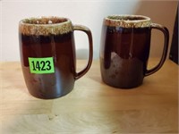 Hull stoneware mugs (2)