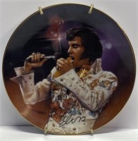 "The King" Elvis Plate By The Bradford Exchange