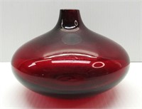 Red Glass Vase 4"T unbranded